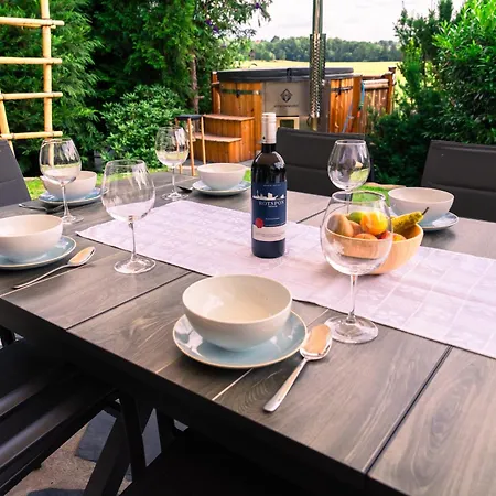 Bamboo-garden Am Hengstberg Bei Dresden * Банневиц