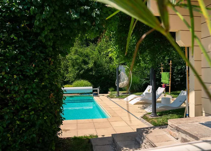 Bamboo-garden Am Hengstberg Bei Dresden شاليه