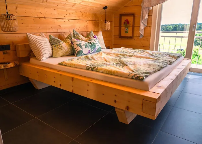 Bamboo-garden Am Hengstberg Bei Dresden *